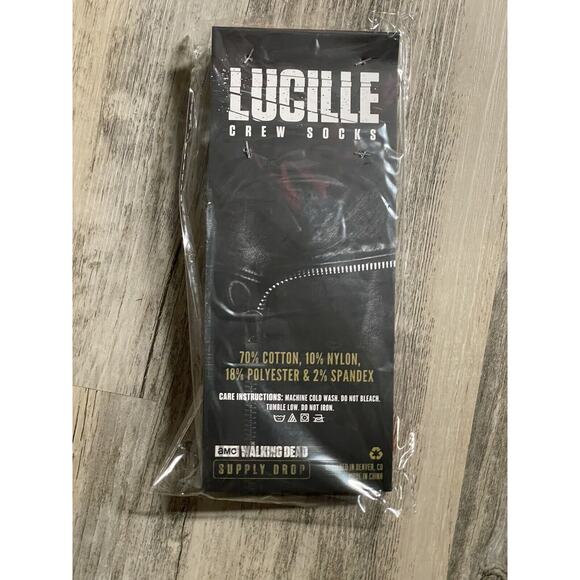 AMC Walking Dead Supply Drop Do Your Part Commonwealth shirt XXL & Lucille Socks - Picture 5 of 6